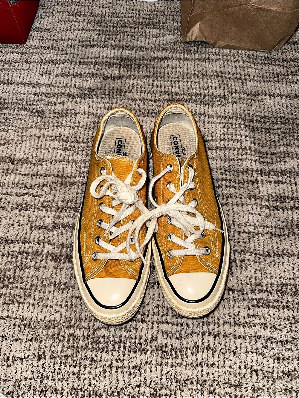 Converse Chuck Taylor All Star Low Top Sneakers Yellow US 6